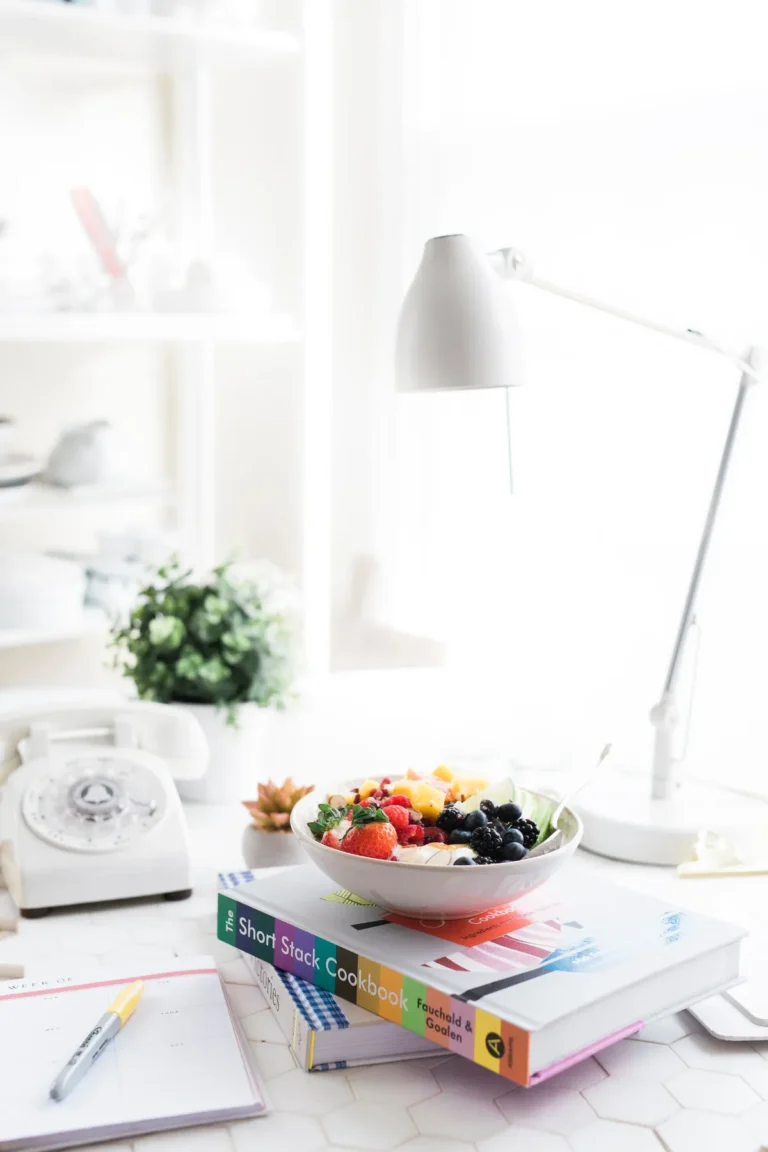brooke lark gwnsgnsafqm unsplash